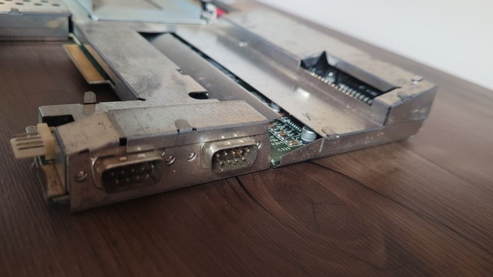 Płyta główna Amiga 600 kickstart 2.05 37.300 hd