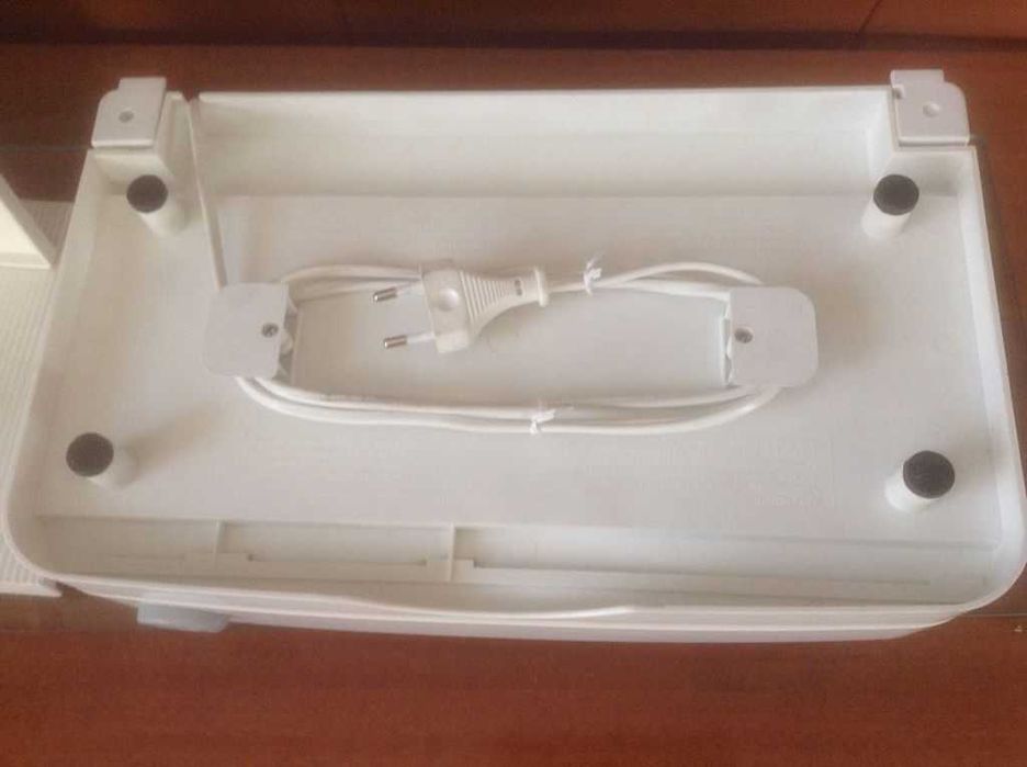 Krajalnica elektryczna do chleba, wędlin,serów itp