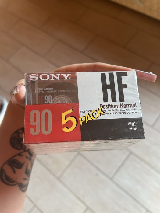 Sony HF90 5-pack (5 кассет) — NOS, заводская запечатанная упаковка