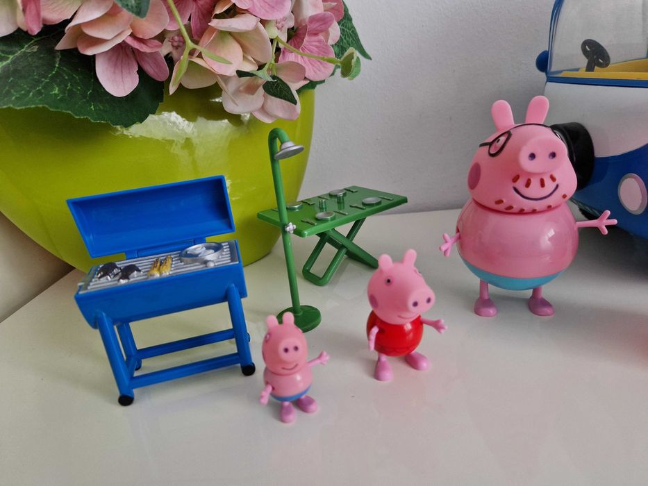 Świnka peppa wakacyjny kamper figurki