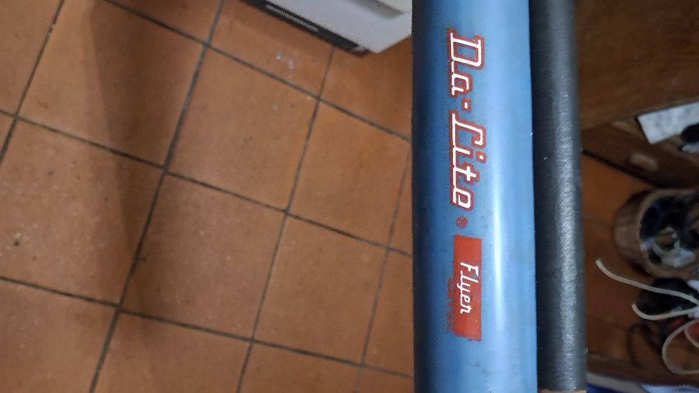 Tela de Pregetor com tripé.