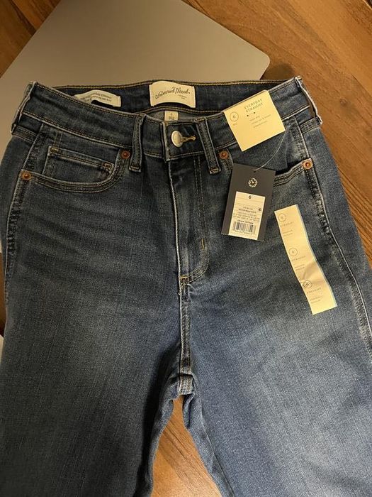 Джиниси Levi's , Universal Thread, Mango - оригінал