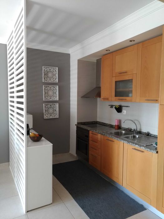 T1 com piscina em condomínio fechado