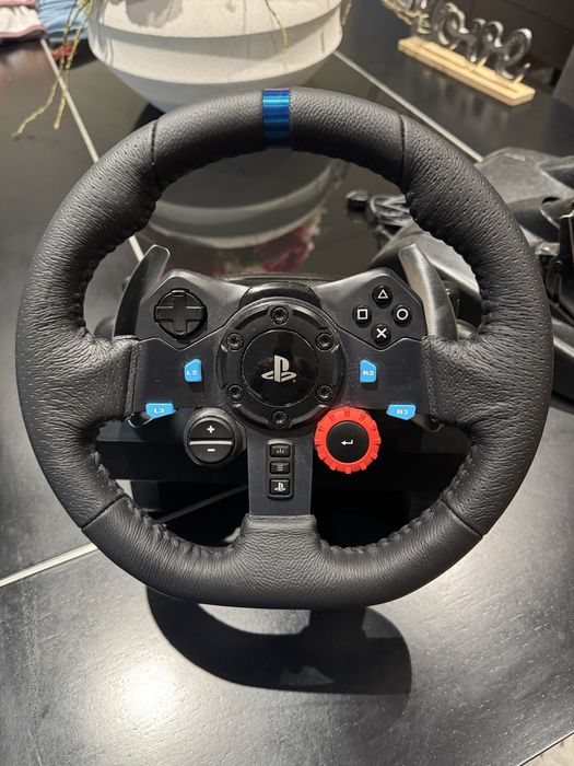 Volante e Pedais Logitech G29