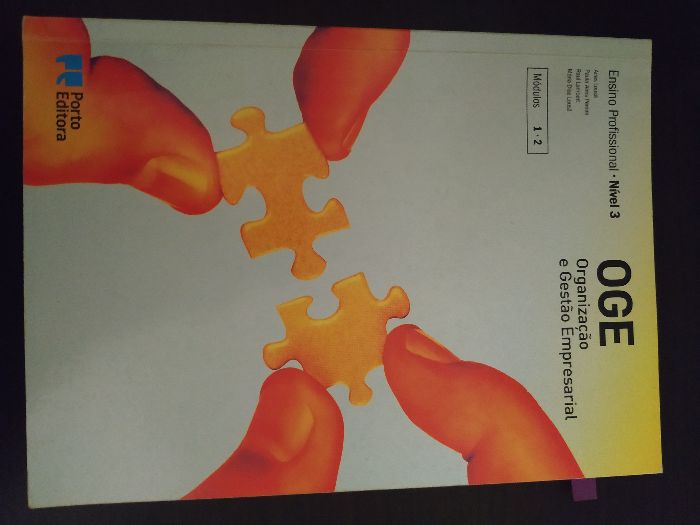 Vendo livros de informática e manuais de ensino