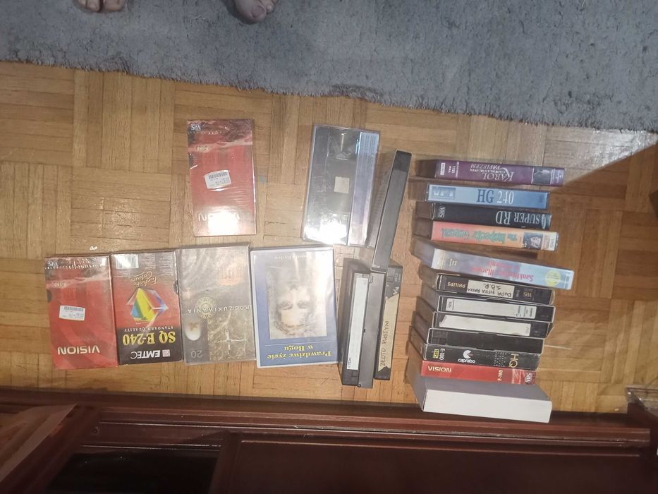 Kasety VHS 22 sztuki z domu