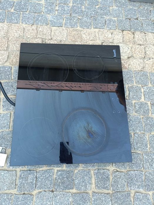 Placa vitrocerâmica kunft peças