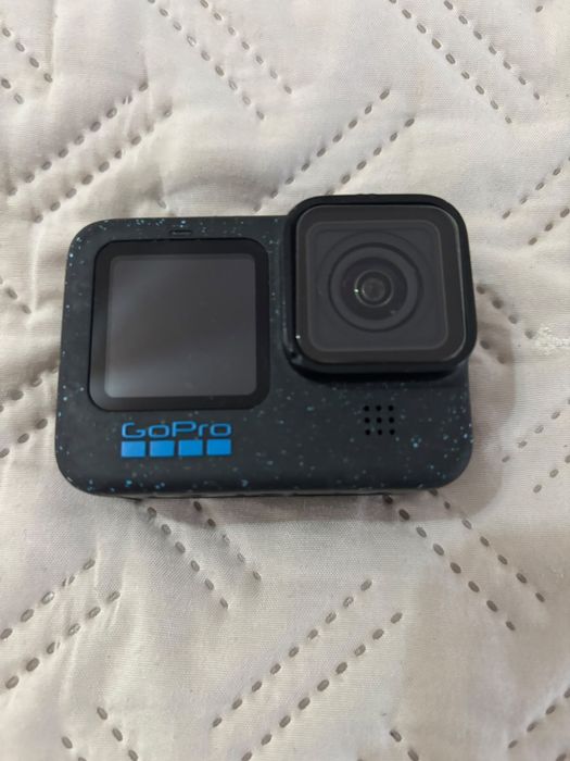 Go Pro hero 12.