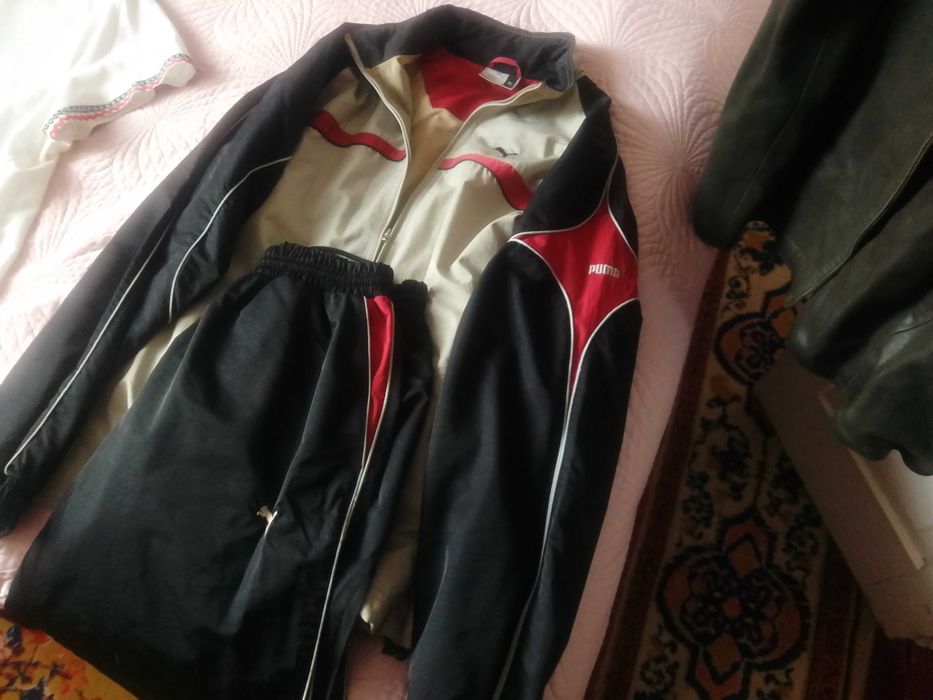 Продам куртки осень-зима бу ( в описи) 52-54 р.