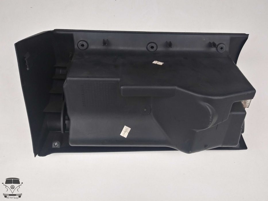 Бардачок Шкода Октавия Тур