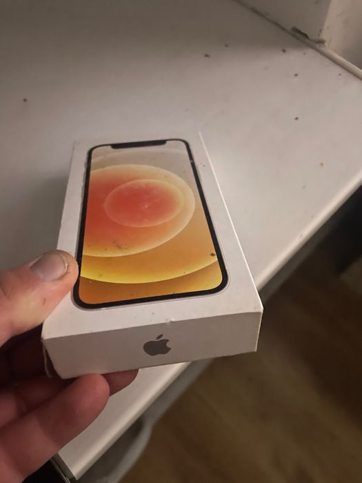 Iphone 13 + IPhone 12 mini