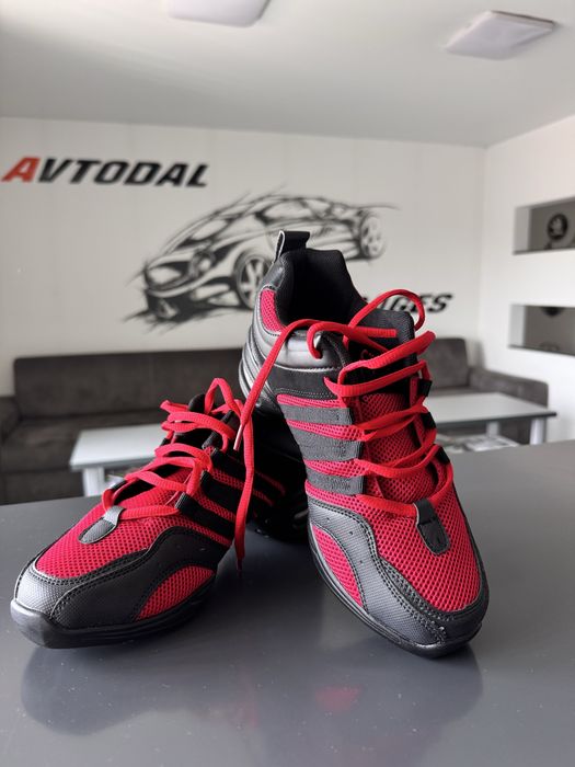 Кросівки для танців 38р