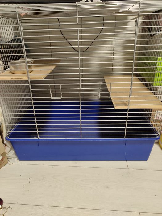 Продаю клітку для шиншили
