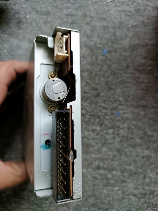 Stacja dyskietek Samsung zabytek