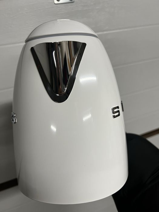 Електрочайник SMEG KLF03WHEU