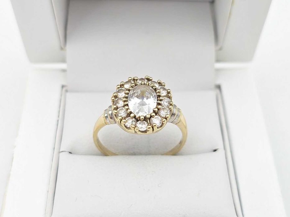 Przepiękny złoty pierścionek 333 R. 20