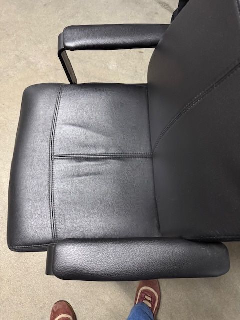 MILLBERGET Office Chair