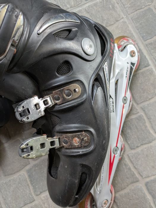 Patins em linha usados