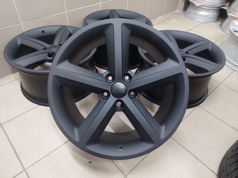 Комплект оригінальних дисків Audi Volkswagen Skoda R18 5×112
