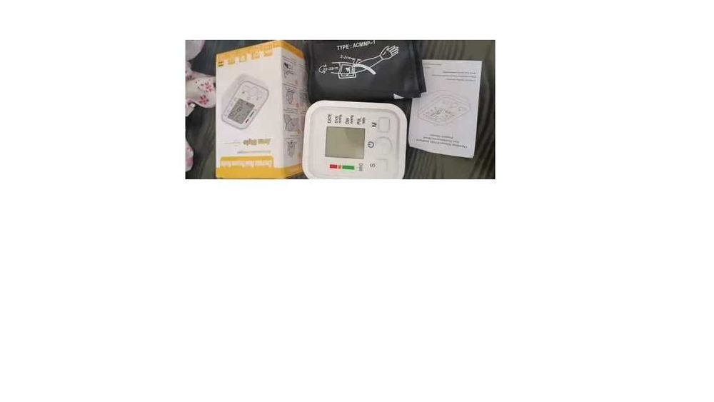 medyczny elektroniczny profesjonalny  ciśnieniomierz/NOWY/USB