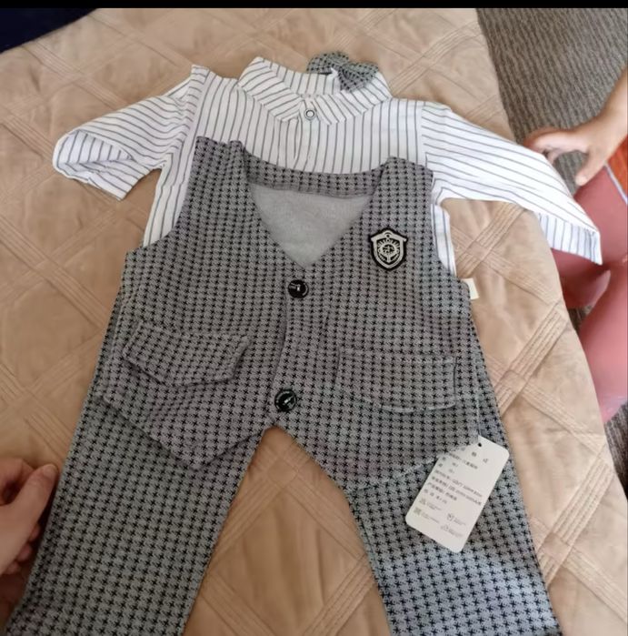 Костюмчик 3-ка, розмір 3-4 роки