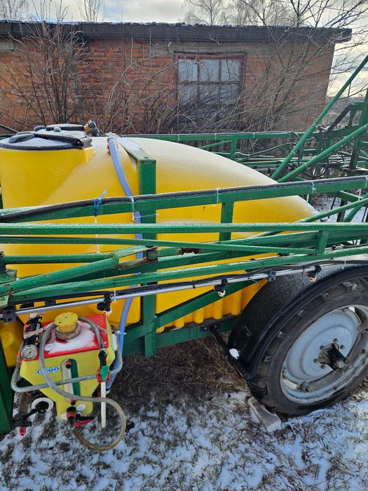 Оприскувач прицепний