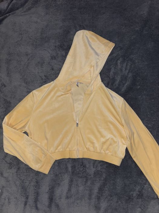 welurowa krótka bluza