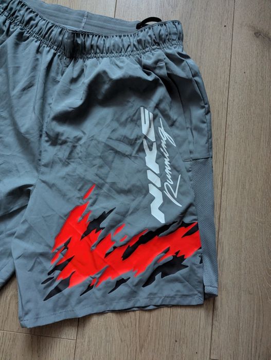 Шорти nike running