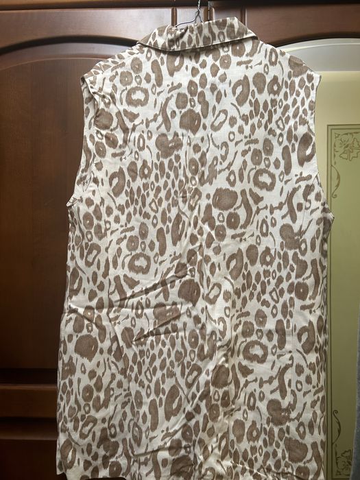 Kamizelka w cętki. Made in Italy