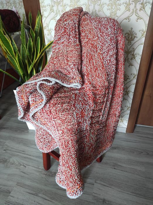 Плед, ковдра в'язана, шерстяна.
