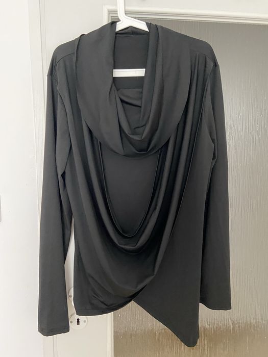 Bluza czarna rozmiar L/XL