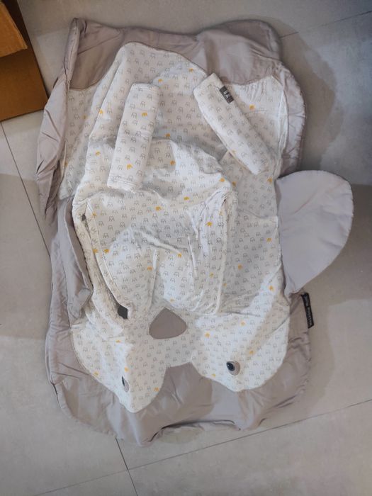 Trio (ovo + carrinho + alcofa) Britax-Roemer como novo com acessórios