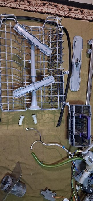 Запчасини. Посудомойка Beko .45см