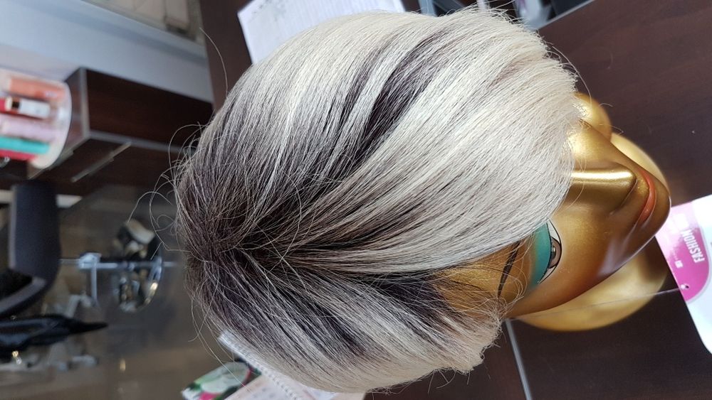 Peruka sztuczna krótkie blond inne popiel bob UMA DR613