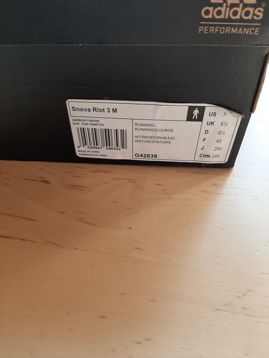 Adidas buty męskie roz.40