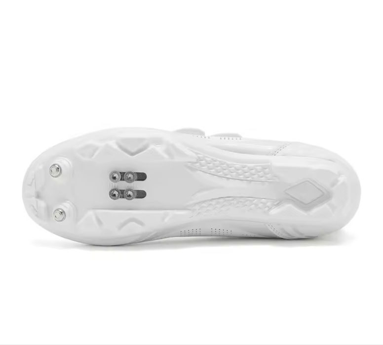 Sapatos BTT Novos 43