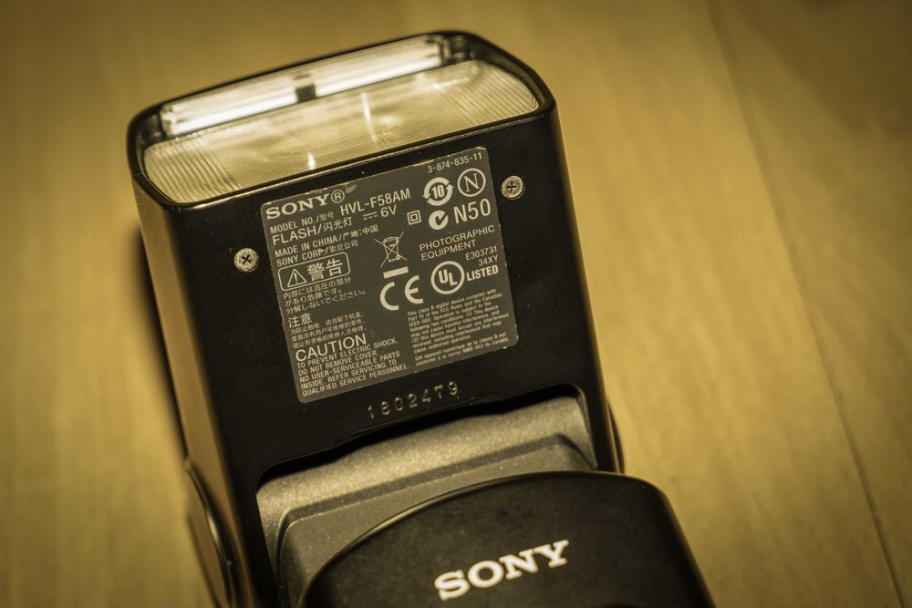 Lampa błyskowa Sony HVL-F58AM