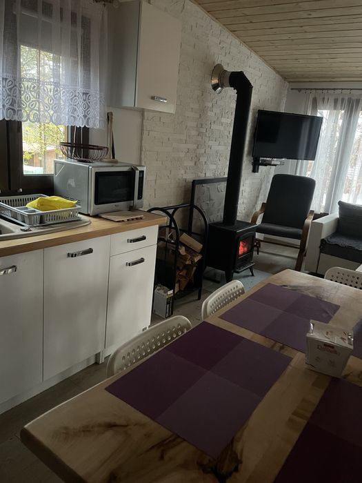 Domek nad jeziorem Kłączno-Małe. Kaszuby.