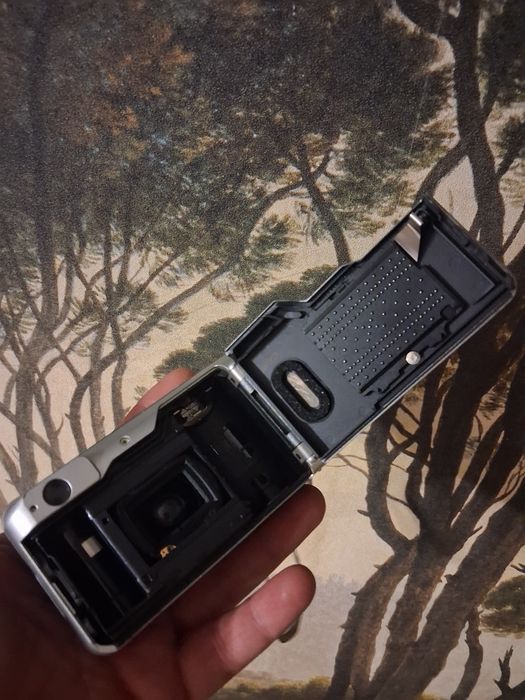 Плёночный фотоаппарат Canon Prima super 105u