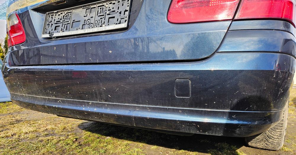 Mercedes E klasa w211 kombi zderzak tył tylny  189