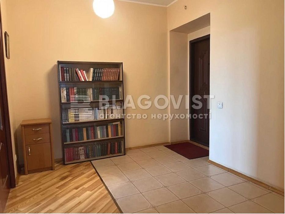 ЦАРСЬКЕ СЕЛО_ПЕЧЕРСЬК_3-кім_100м2_Совмін(ЦЕГЛА)_вул.Старонаводницька,8