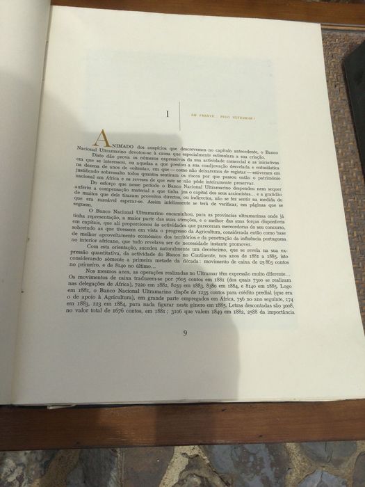 Raros Livros dos 100 anos do Banco nacional ultramarino Edição 1964
