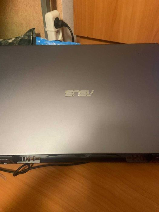 Ноутбук ASUS PRO