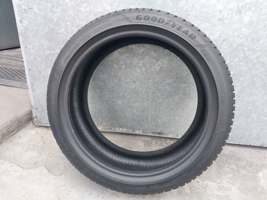 205/45/17 1 sztuka całoroczna Goodyear vector 4seasons Gen-3 6mm