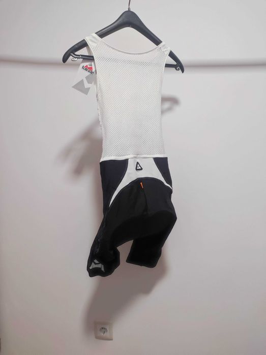 Calção ciclismo com pad profissional. Malha polyester lycra coolmax.