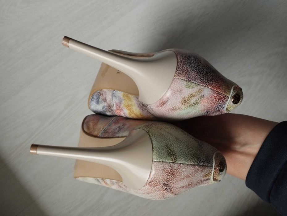 Pastelowe czółenka Eksbut 37 multikolor skóra