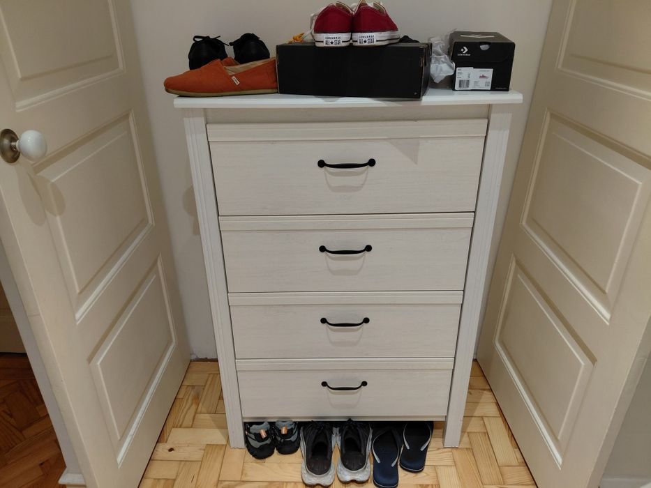 Móvel 4 gavetas Ikea Brusali