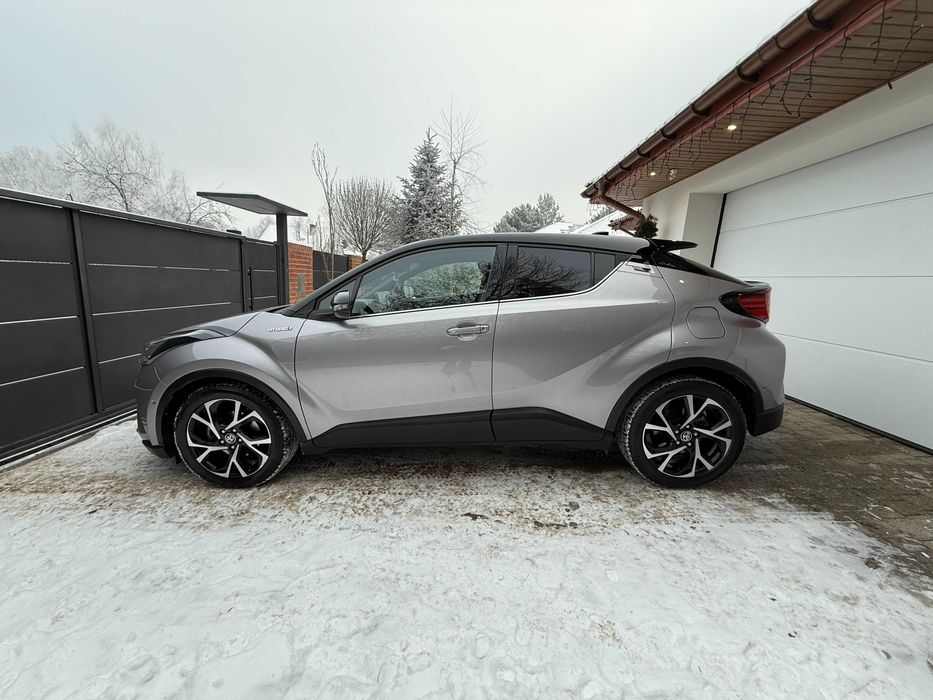 Toyota C-HR 1,8 HV Piękna