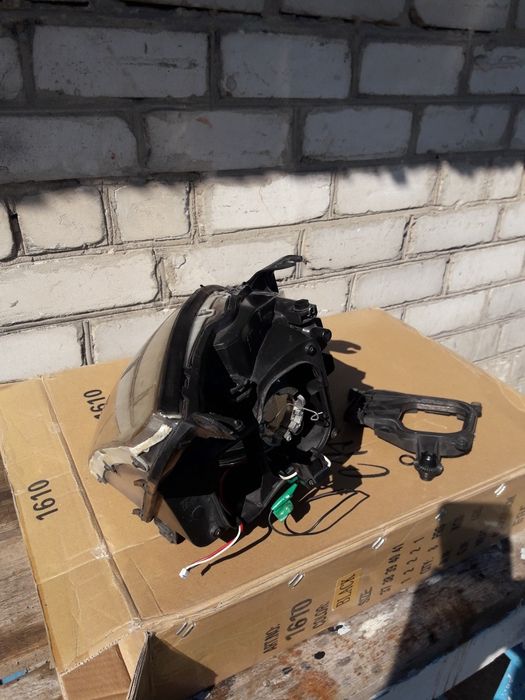 Фара форд фокус мк1