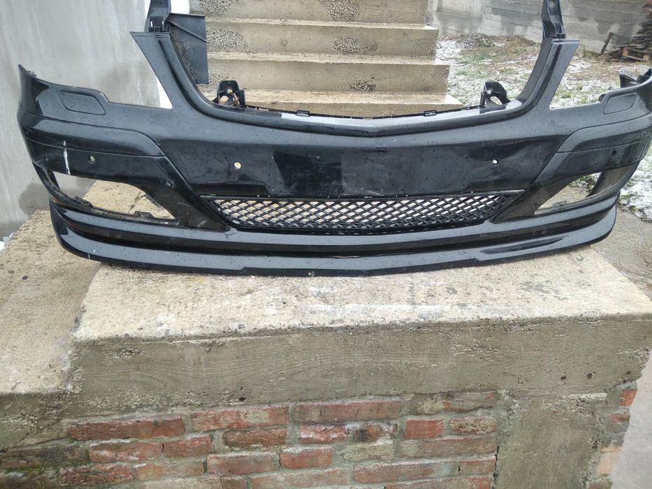 Губа переднего бампера W639 Vito/Viano